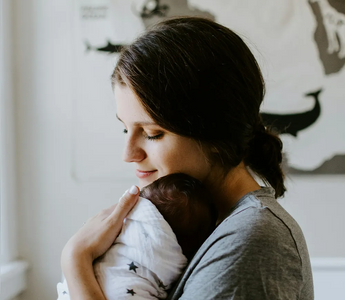 Amniotic Fluid Embolism: Does Birth Method Affect Risk?